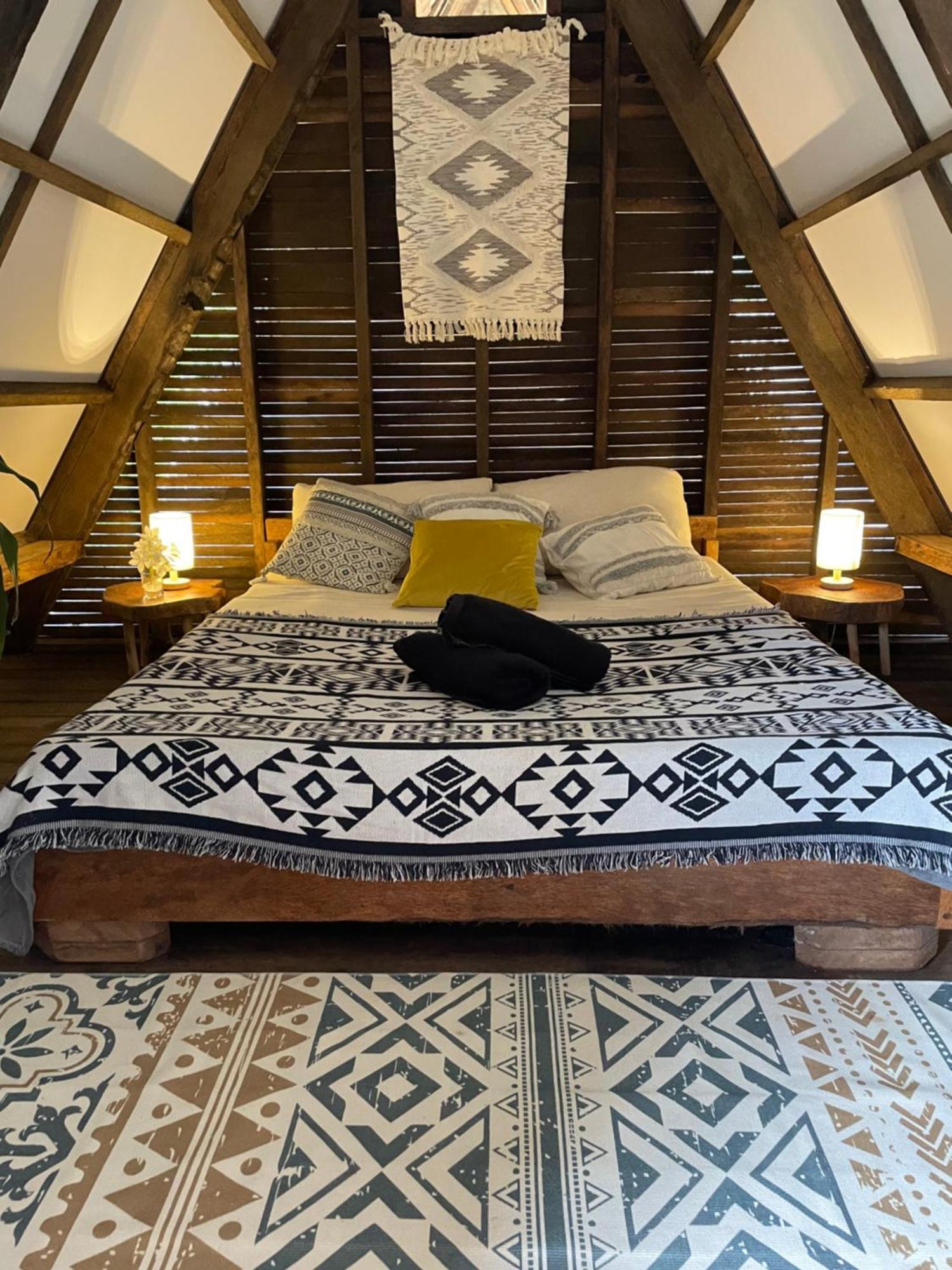 La Boheme Boutique Glamping Hotel General Luna  Ngoại thất bức ảnh